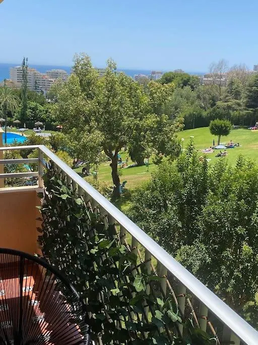 Alucinante Apt. Con Vistas, Piscinas Y Recepcion 24 Hs. Benalmadena