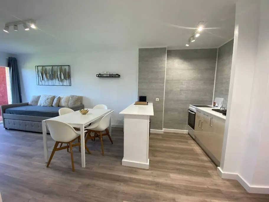 Alucinante Apt. Con Vistas, Piscinas Y Recepcion 24 Hs. Benalmádena 0*,